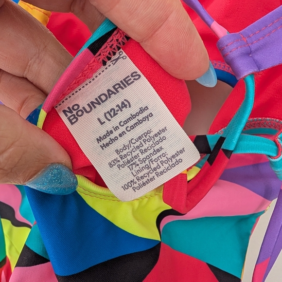 No Boundaries Retro One Piece Suit - L - Picture 7 of 7